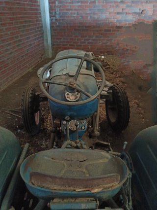 Tractor Fordson Dexta
