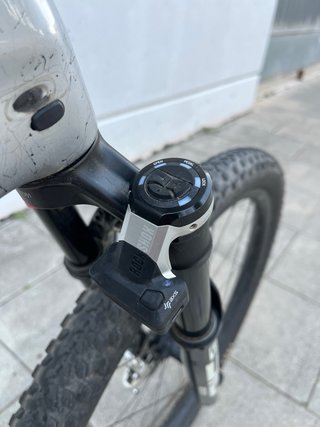 TREK SUPERCALIBER 9.9 FLIGHT ATTENDANT
