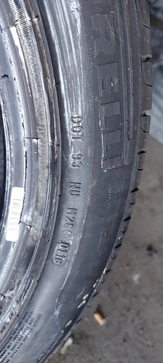 225/50 R17 94W