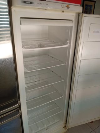 Congelador Zanussi Tropic System
