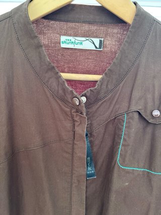 Gabardina Shunkfunk Marrón y Turquesa