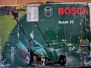 Cortacésped Bosch Rotak 32