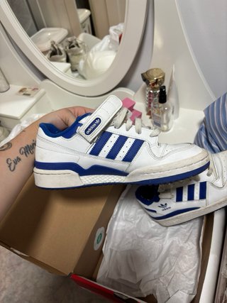 Adidas Forum Low Blancas y Azules