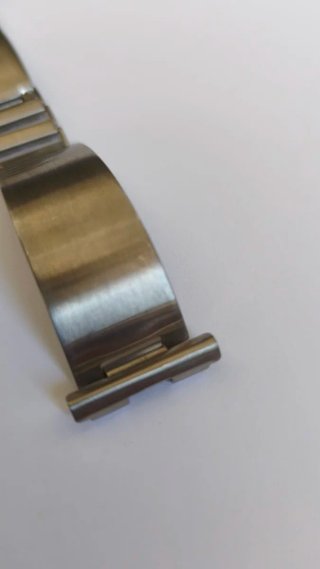 Brazalete tipo rally para reloj de acero de 22mm.
