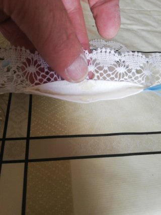 Pañito de encaje de bolillos