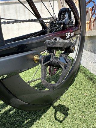 Bicicleta carretera de carbono MCELO