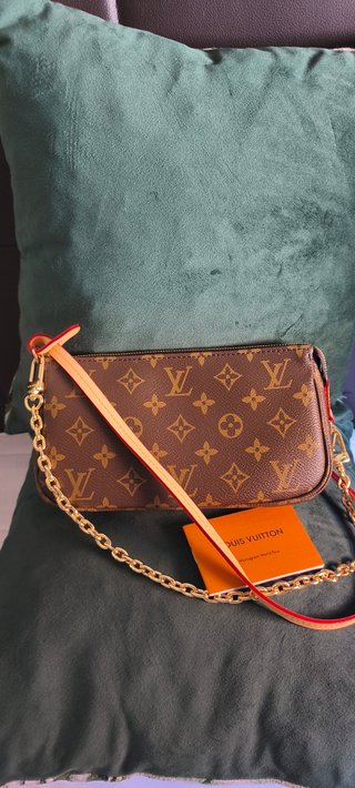 Bolso marrón