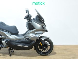 SYM ADX 300 (TOP CASE)