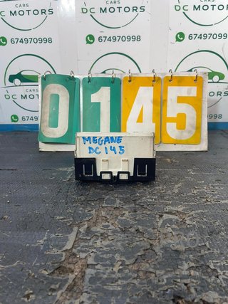 8200350498 pantalla display multifuncion Renault megane II