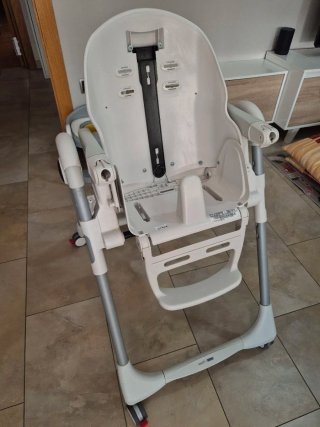 Trona Peg Perego Plegable con Bandeja