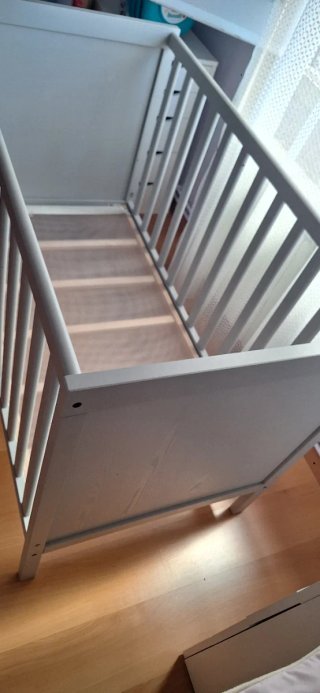 Cuna Ikea Sundvik Gris