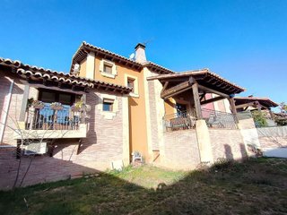 Casa pareada en alquiler en Guadalix de la Sierra