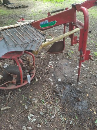 Remolque cisterna metálico