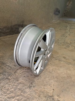 Llantas 15 Seat Ibiza 2017 (4 uds) más tornillos