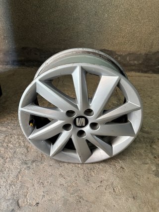 Llantas 15 Seat Ibiza 2017 (4 uds) más tornillos