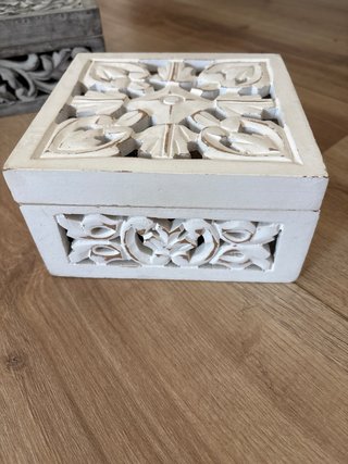 Caja joyero decorada gris y blanco