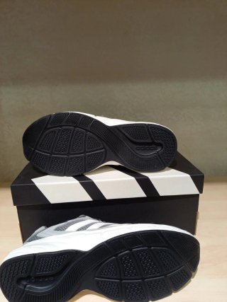 Adidas Unisex Grigio Taglia 39.1/3