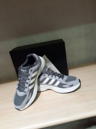 Adidas Unisex Grigio Taglia 39.1/3