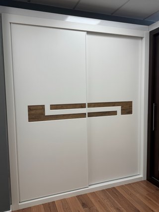 Frente de armario 230x196