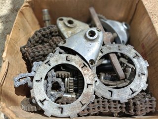 Lote Bultaco 200  piezas motor