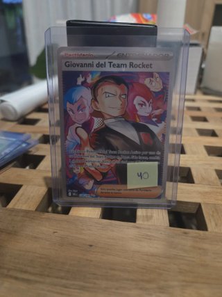 Carta Pokémon Entrenador Giovanni