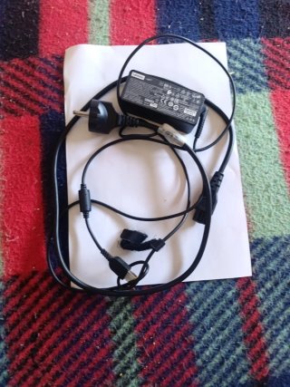 Cargador Lenovo