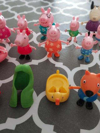 Lote de muchas figuras Peppa Pig. OPORTUNIDAD!