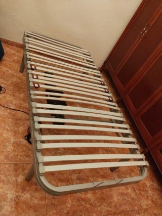 Cama articulada eléctrica