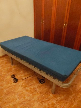 Cama articulada eléctrica