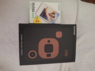 Cámara instantánea Fujifilm Instax Mini LiPlay