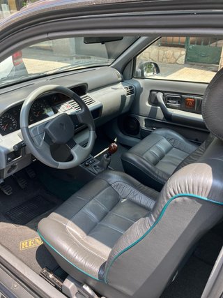 Renault Clio Baccara 1992