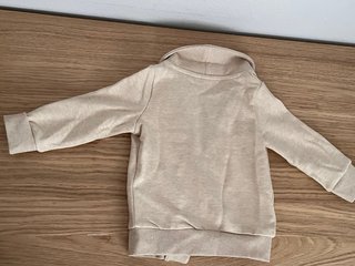 Jersey bebé cuello shawl