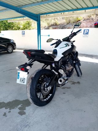 Yamaha MT-07 ABS 2018 Blanca-Negro