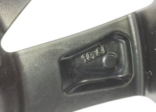 Toyota 42611yp500 llanta yaris p21 pa1 ph1 2322514