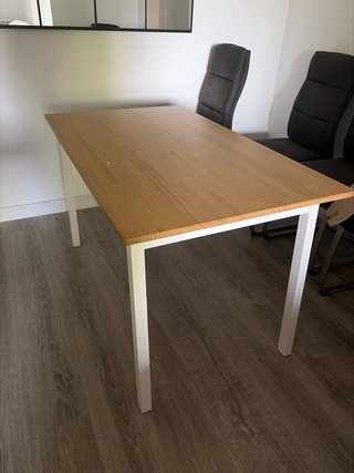 Mesa IKEA Pinntorp Madera