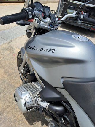 BMW R1200R 2008 Gris 78.200 km