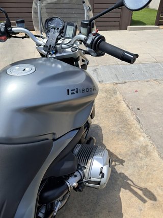 BMW R1200R 2008 Gris 78.200 km