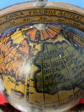 Mappamondo vintage grande