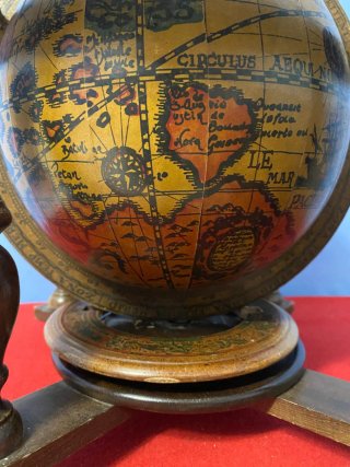 Mappamondo vintage grande