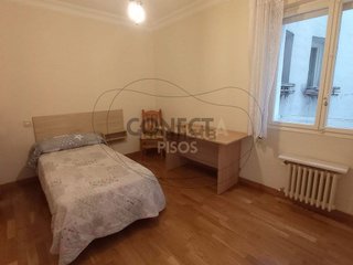 Piso en alquiler en Azpilagaña en Pamplona