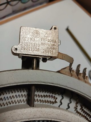 Resistencia Vitrocerámica doble. Ariston beko teka