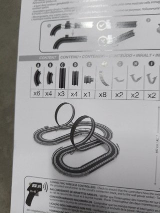 Scalextric Compact Formula Race to Win 1:43