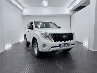 Toyota Land Cruiser 2.8 D4D GX