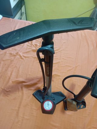 Bomba de aire Btwin 100