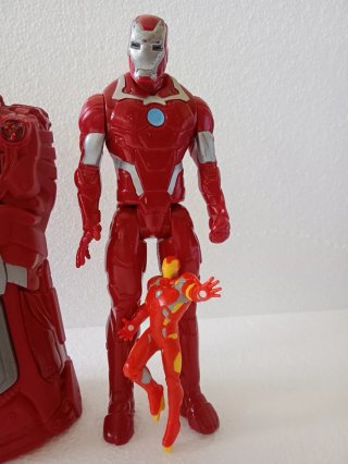 Lotto Marvel Avengers: Iron Man, War Machine, Infi