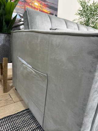 Sofá gris 138cm terciopelo