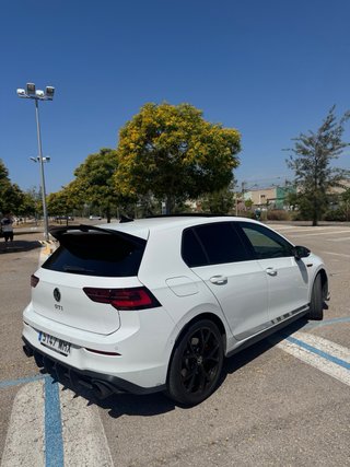 Volkswagen Golf 2023