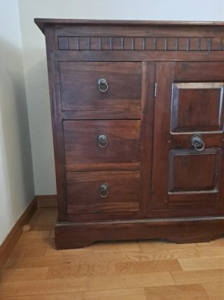 Aparador de madera teca