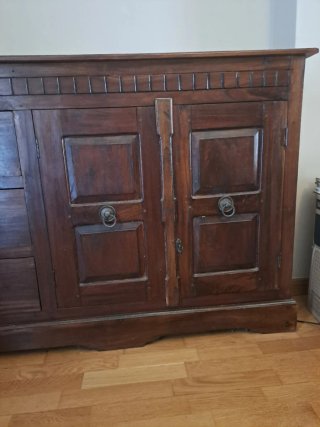 Aparador de madera teca