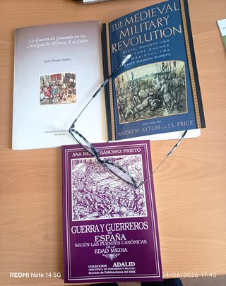 Tres libros sobre la guerra en el mundo medieval,